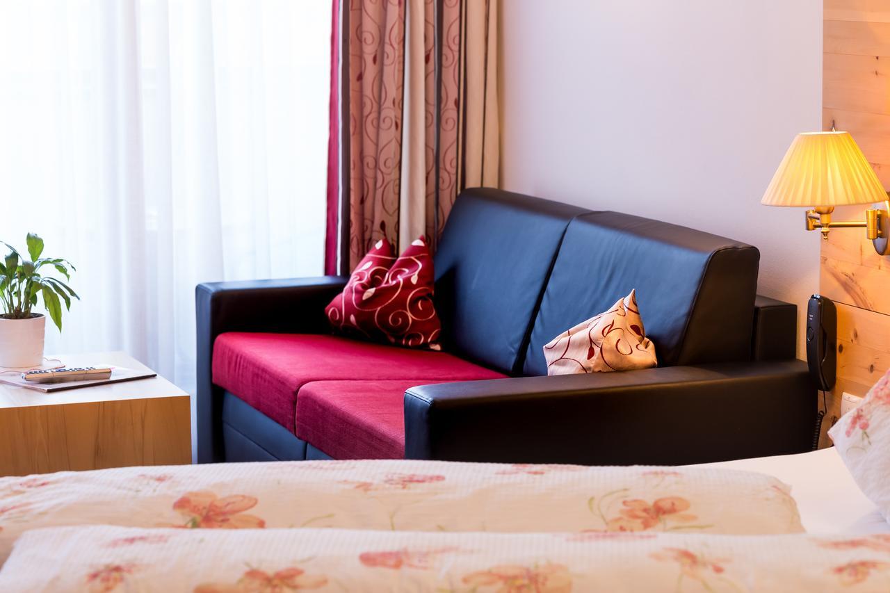 Hotel Restaurant Rosmarie Plan Eksteriør billede